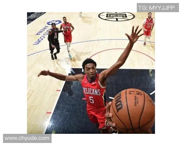 赫伯特琼斯的篮球之路与个人成长的故事探讨